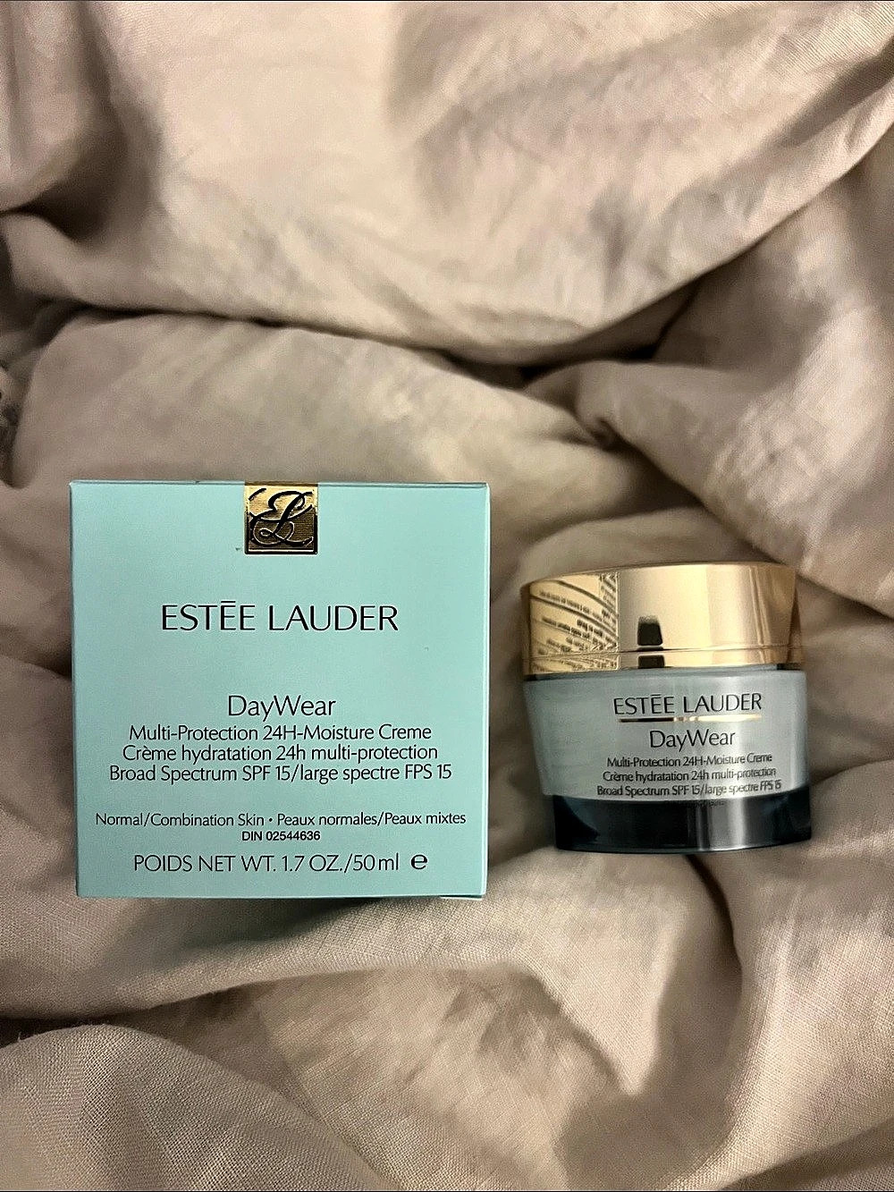 Estée Lauder DayWear Multi-Protection Anti-Oxidant 24H-Moisture Creme SPF 15